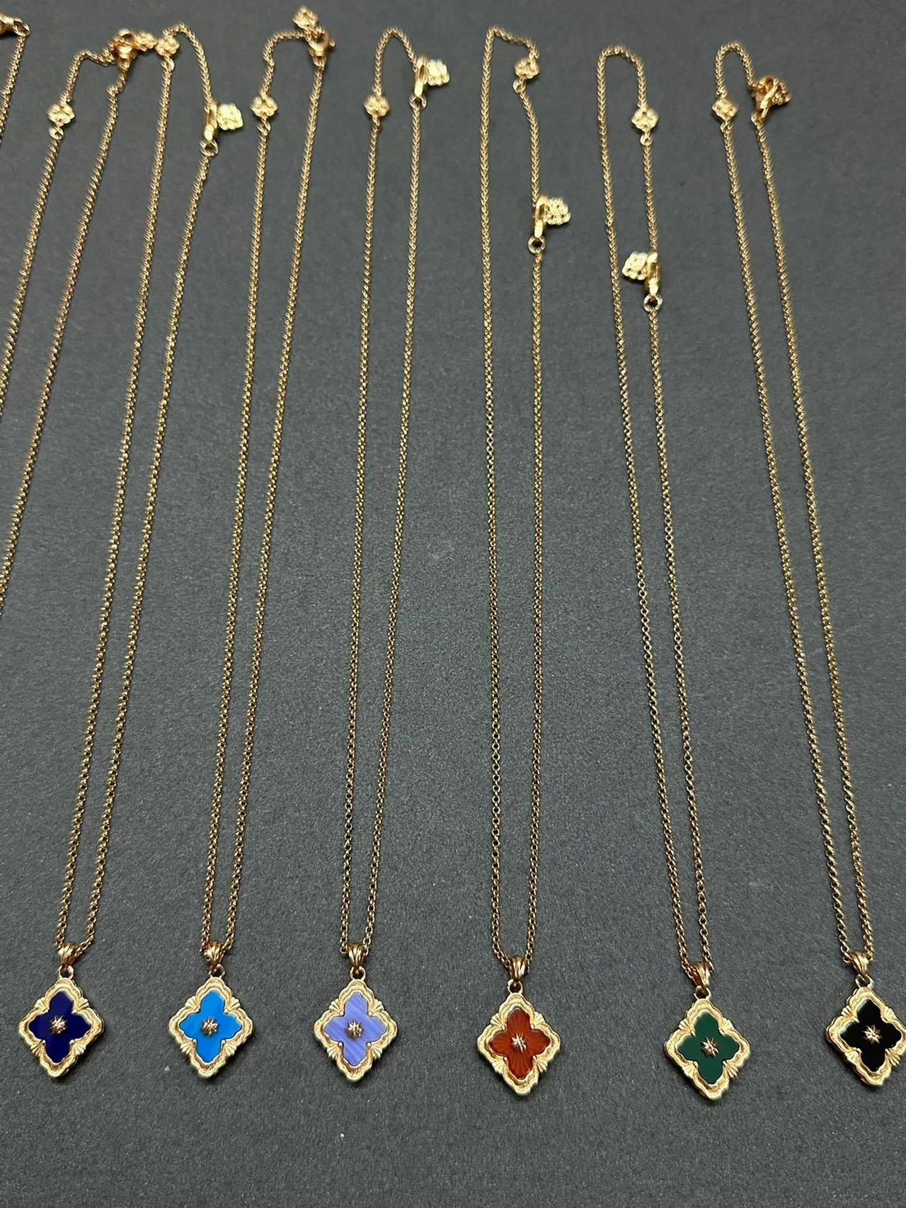 Gold Multicolor Clover-Shaped Enamel Pendants Fine Link Chains Necklace 5