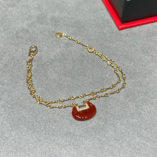سوارة قلادة سلاسل ذهبية مع عقيق أحمر