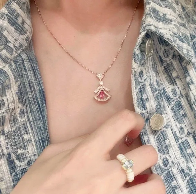 Gold Red Fan-Shaped Pendant Pear-Cut Gemstone Necklace 8