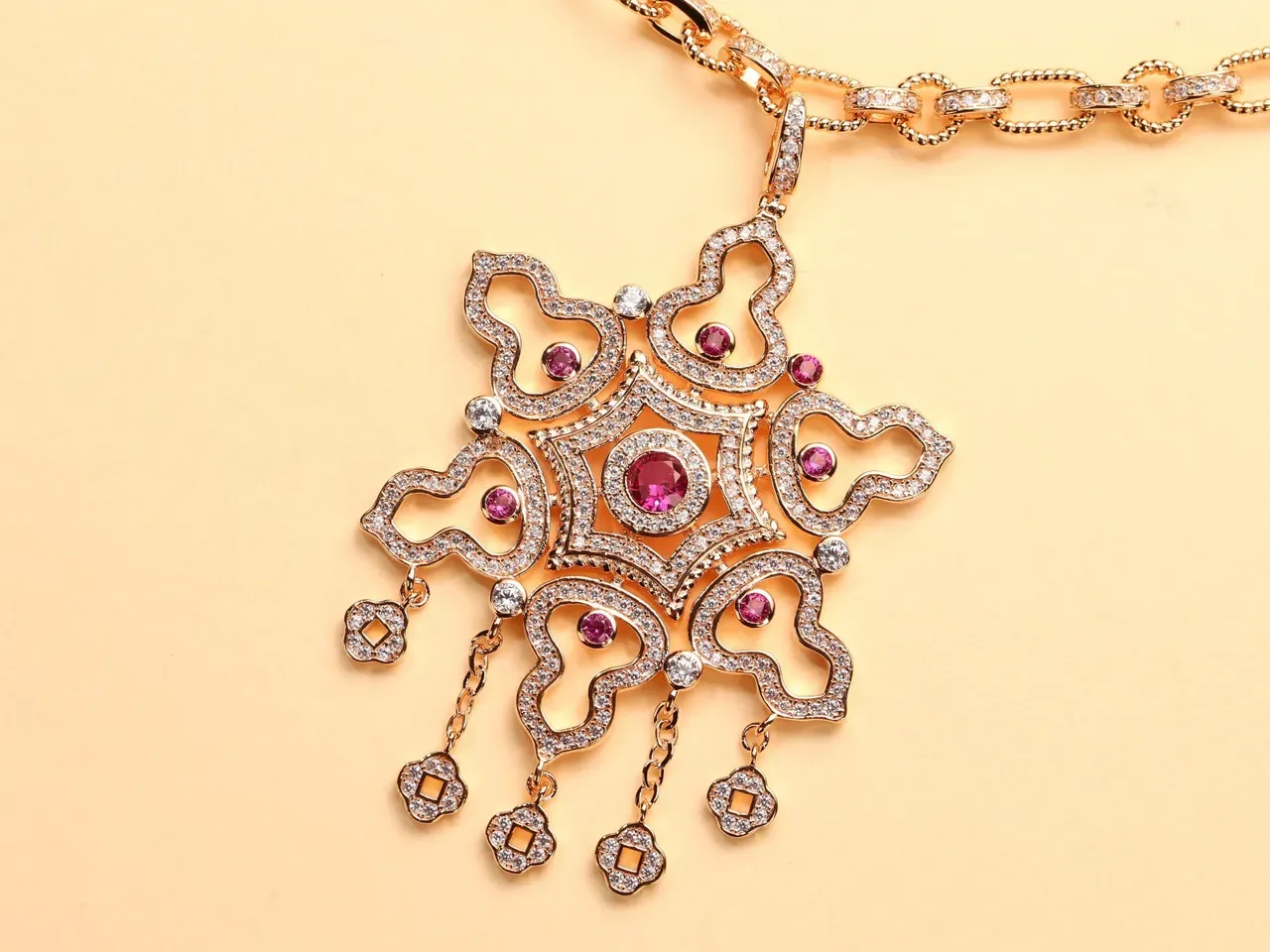 Gold Red Filigree-Inspired Openwork Pendant Necklace 5