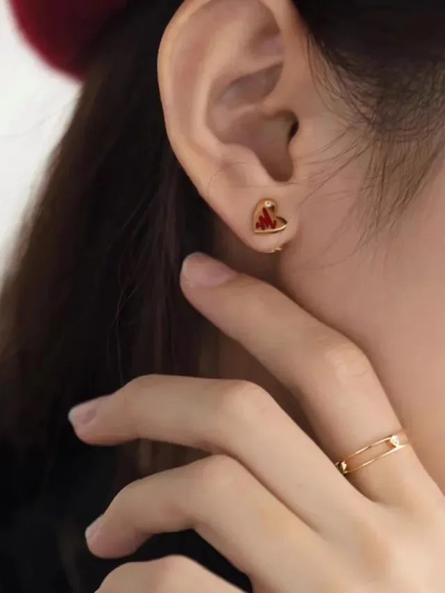 Gold Red Heart-Shaped Enamel-Filled Earrings 4