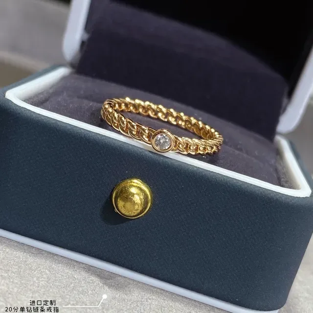 Gold-Tone Chain-Link Single Stone Ring 7