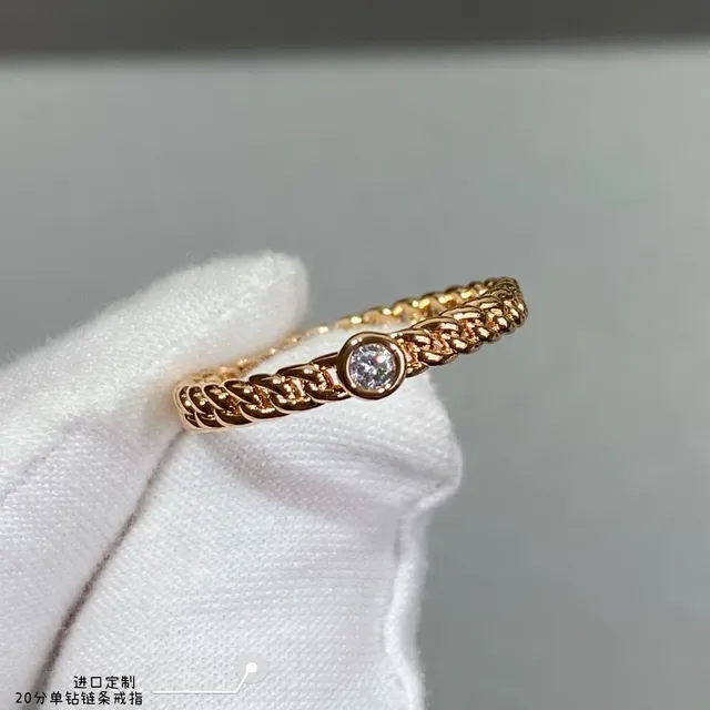 Gold-Tone Chain-Link Single Stone Ring 8