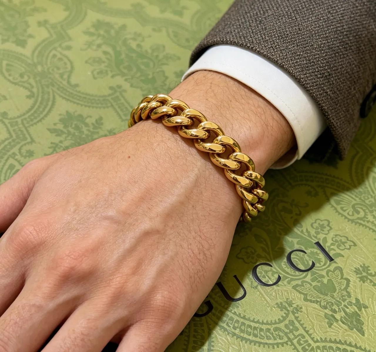 Gold-Tone Chunky Curb-Link High-Polish Bracelet 7