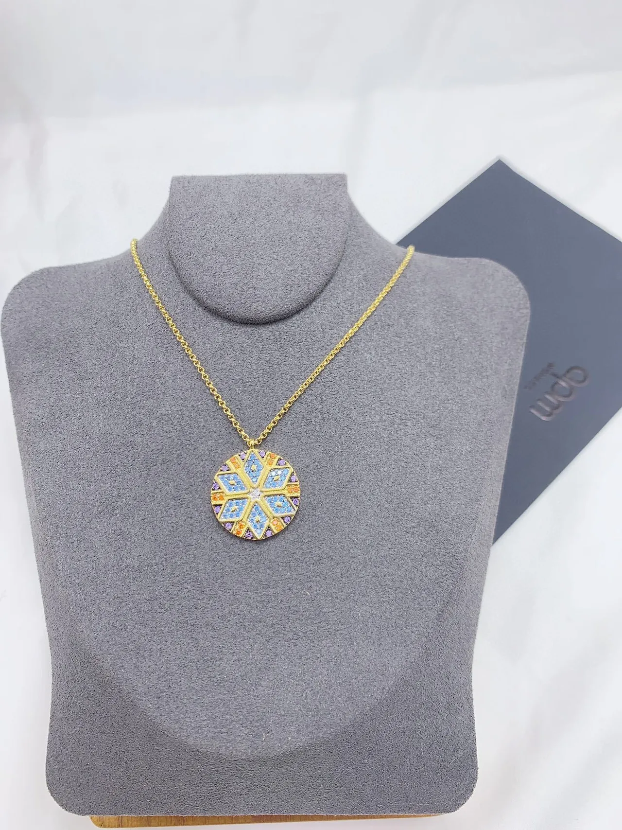 Gold-Tone Geometric Mosaic Pendant Necklace 8