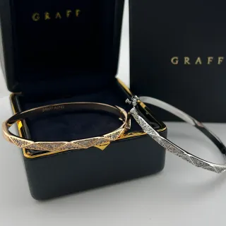 Graff Geométrico Diamante Pavé Bisagra Brazalete Brazaletes