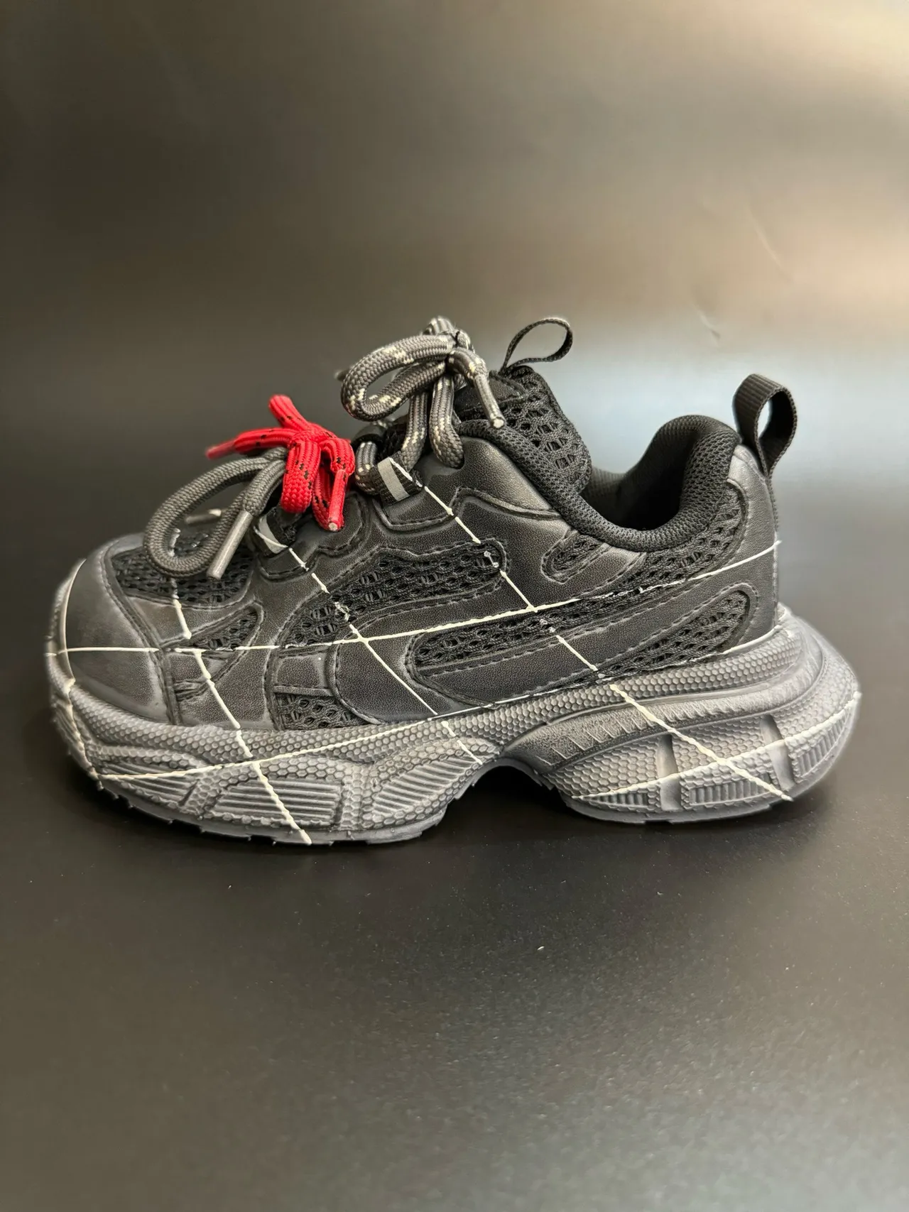 Gray Black Oversized Sole Grid-Stitched Overlay Chunky Sneakers 4