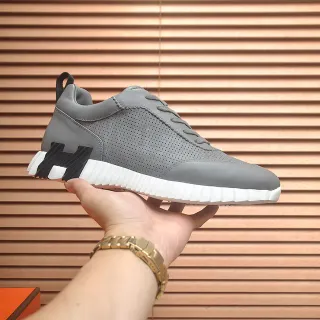Cinza Preto Perfuração Superior Esculpido Branco Com Sulcos Midsole Tênis