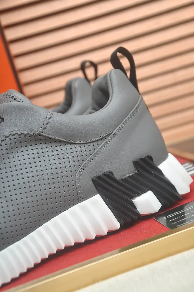 Gray Black Perforated Upper Sculpted White Ridged Midsole Sneakers 3