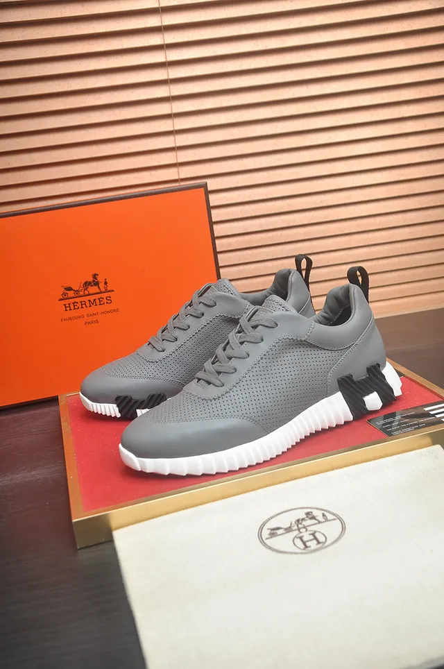 Gray Black Perforated Upper Sculpted White Ridged Midsole Sneakers 4