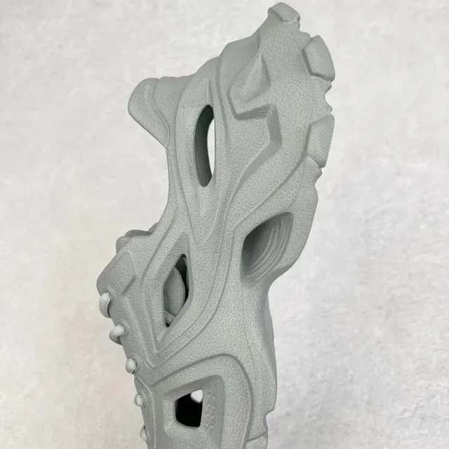 Gray Monolithic Molded Ventilated Lace-Up Sneaker 4