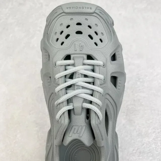 Gray Monolithic Molded Ventilated Lace-Up Sneaker 7