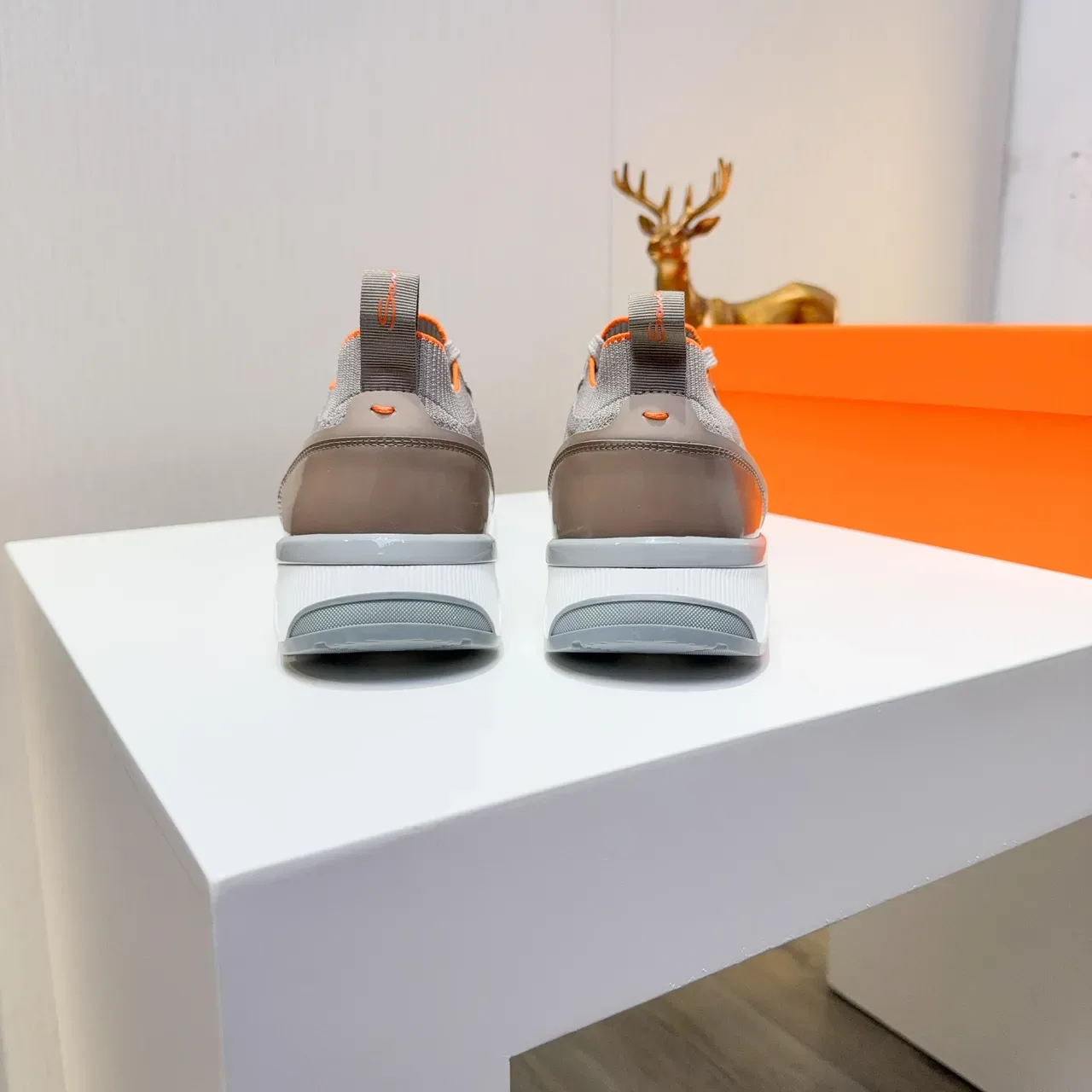 Gray Orange Knit Upper Sculpted White Midsole Sneakers 4