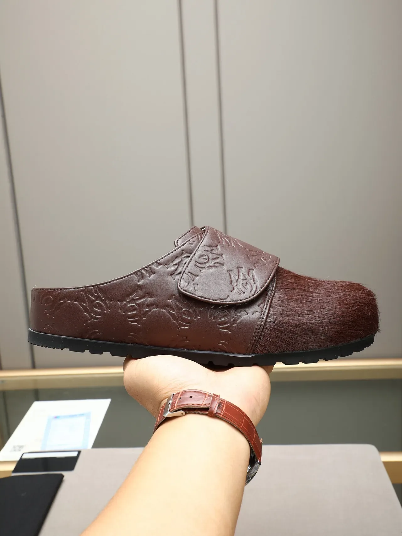 Green Brown Embossed Strap Fur Vamp Casual Shoes 11