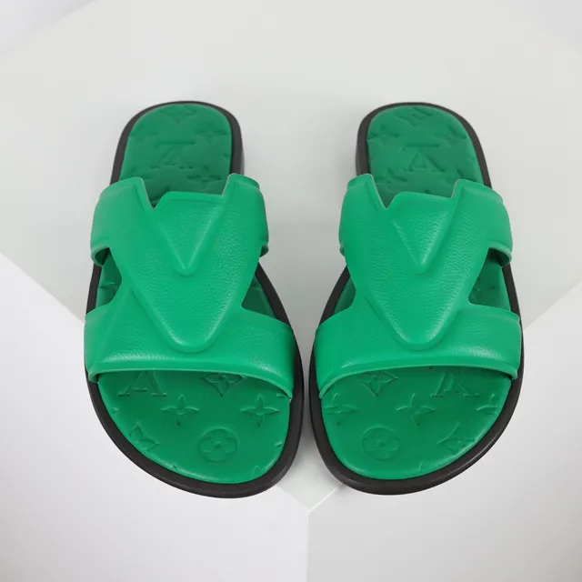 Green Dual-Strap Molded Rubber Slippers 8