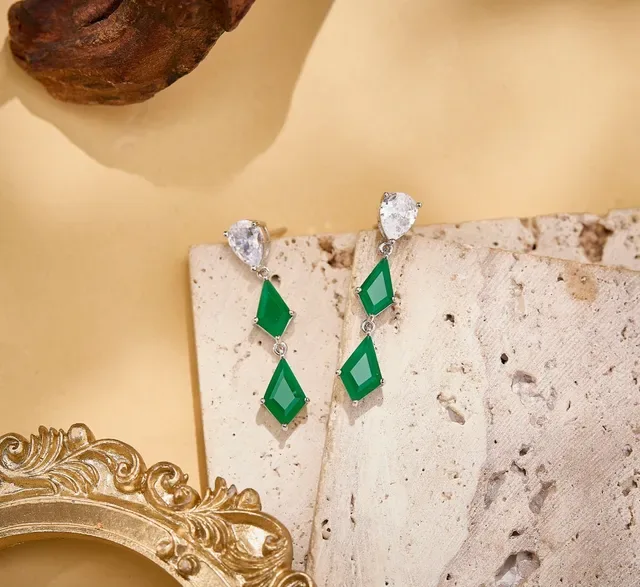 Green Silver Drop Pear-Cut Top Stone Earrings 8
