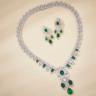 Argent Vert Emerald-and-Diamond Multi-Strand Collier