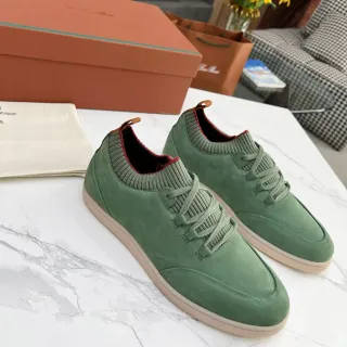 Tênis Lifestyle de Camurça Verde com Gola de Malha Low-Top