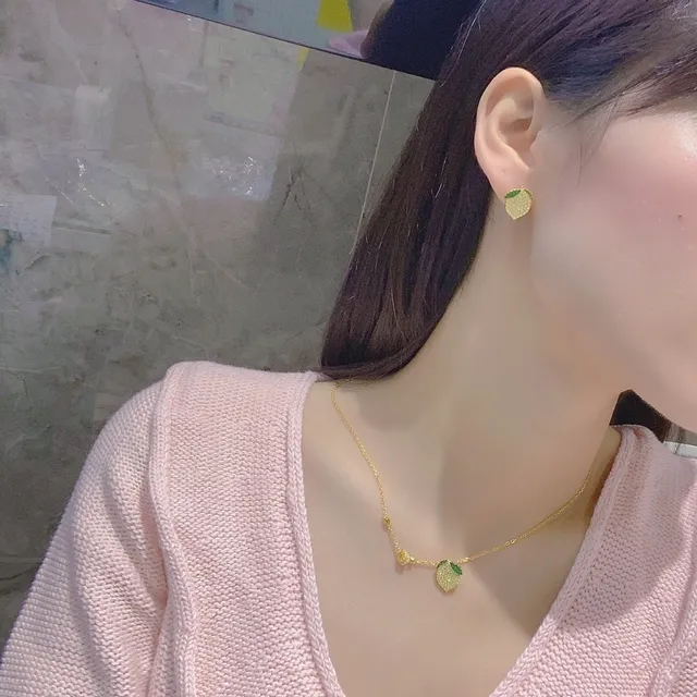 HEFANG Gold Green Pavé-Set Fruit Pendant Chain Necklace 2