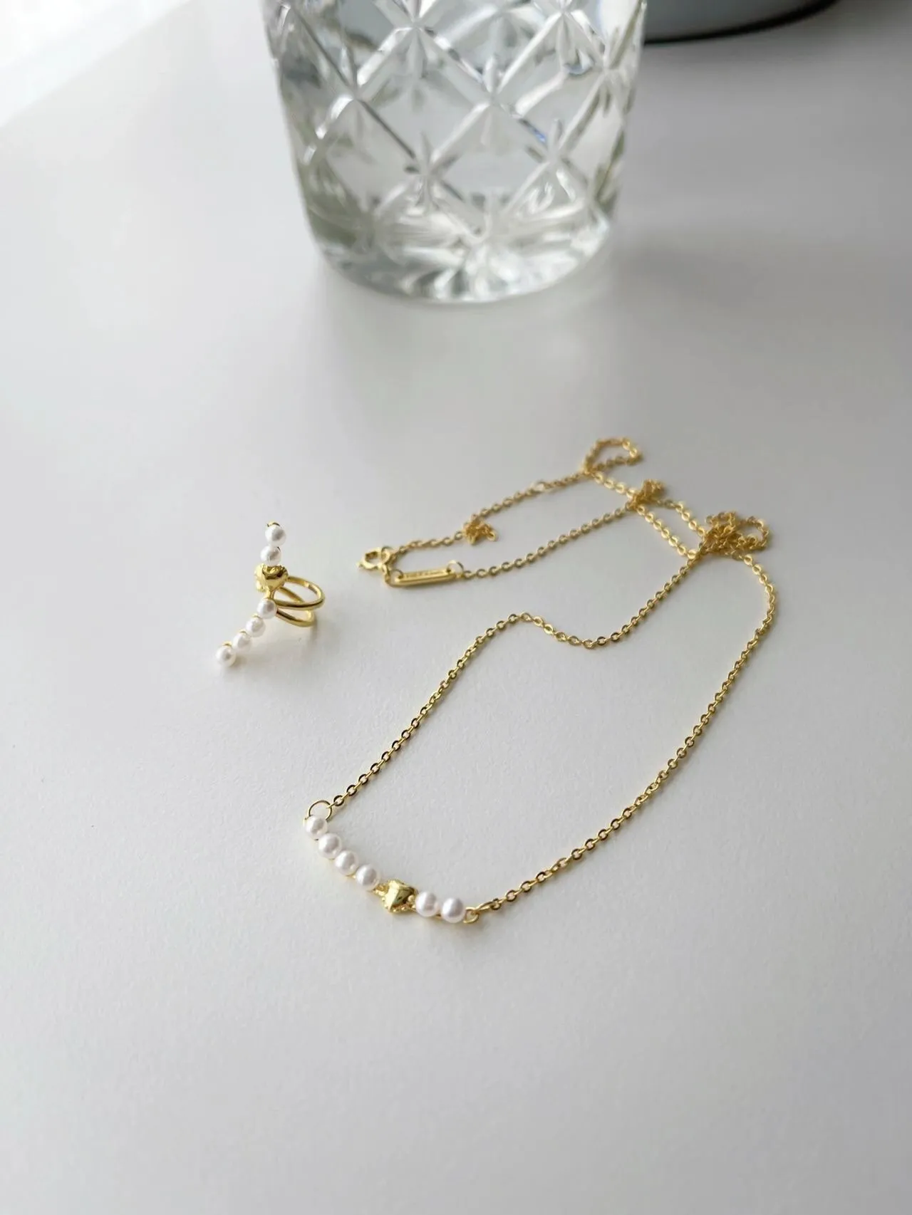 HEFANG Gold Silver Star Pendant Paved Crystal Details Necklace 9