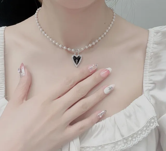 HEFANG Pearl Strand Heart Pendant Necklace 3