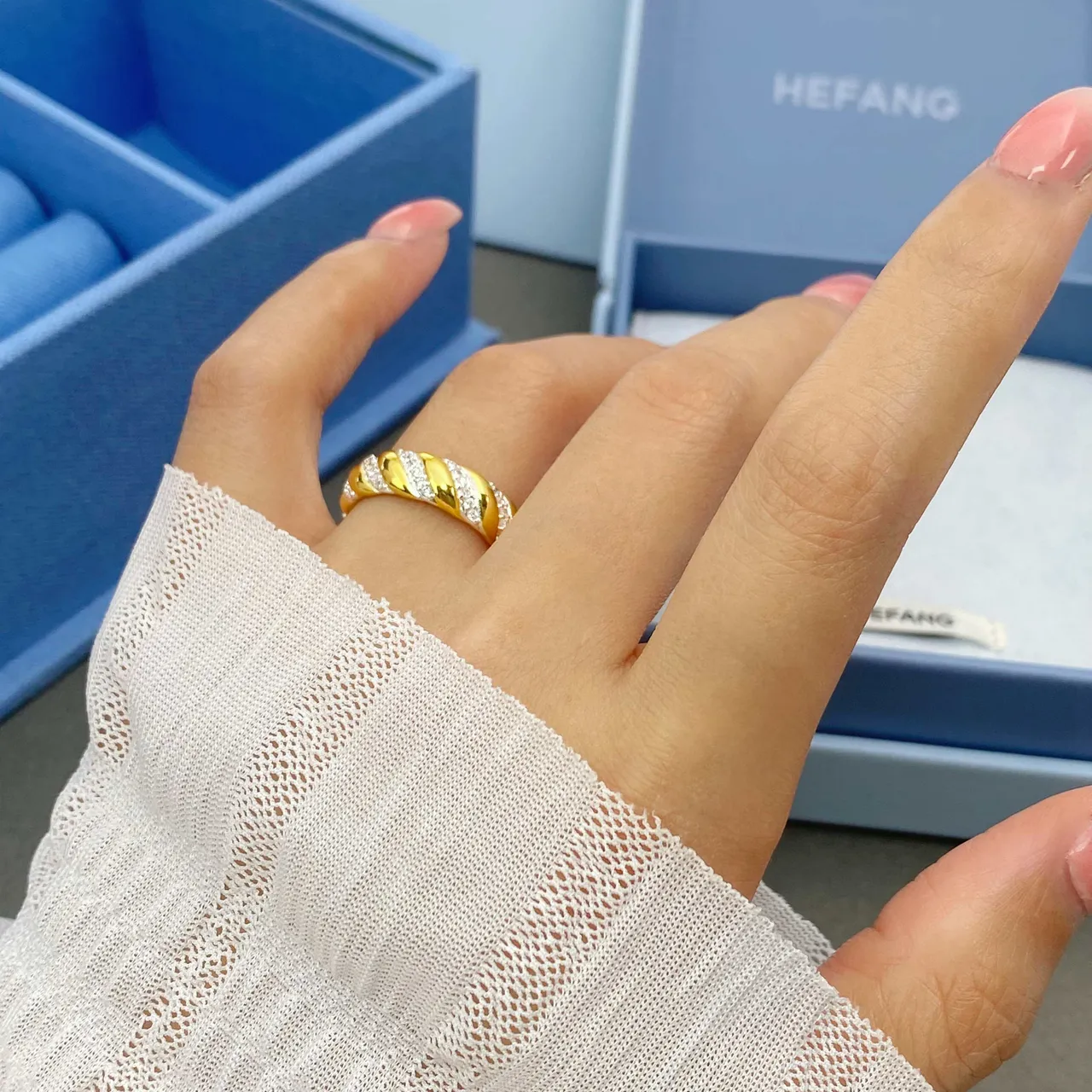 HEFANG Twisted Rope Pavé Crystal Gold-Tone Ring 2