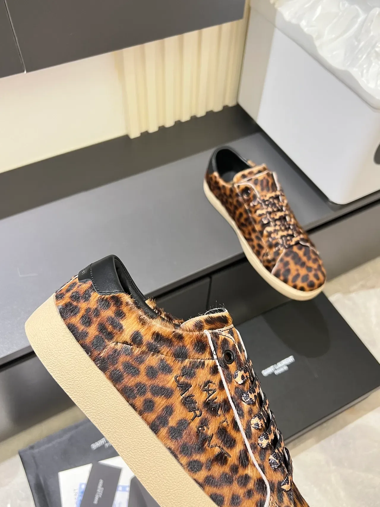 Leopard-Print Haircalf Low-Top Lace-Up Sneakers 3