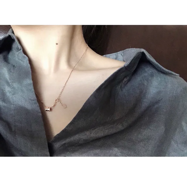 Lukfook Jewellery 玫瑰金心形和条形魅力项链 3