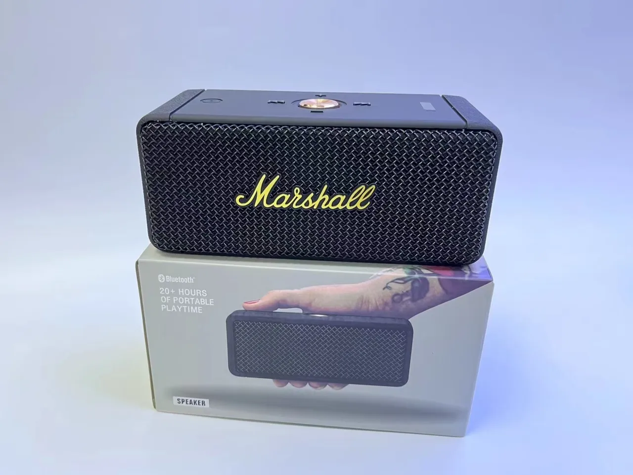 سماعة Marshall بيج ذهبي شكل مستطيل مضغوطة بنمط الماس شبكة معدنية 15