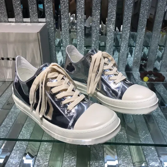Metallic Silver and Cream Toe Cap Lifestyle Sneaker 5