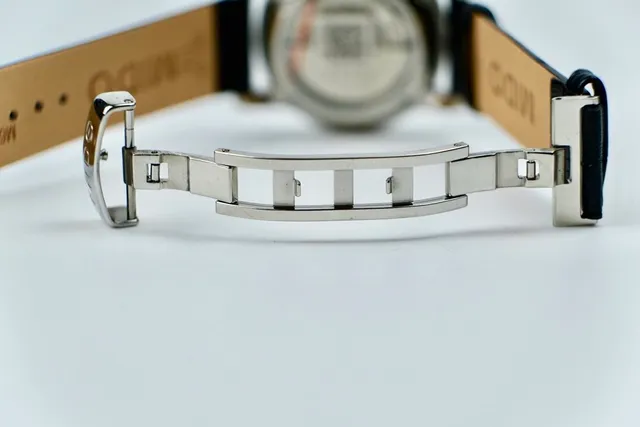 Mido Baroccelli Heritage Silver-Tone Mechanical Watch 3