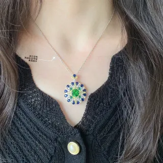 多彩宝石花形吊坠项链