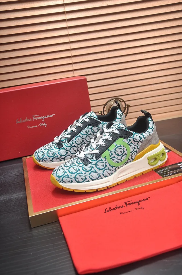 Multicolor Green Patterned Textile Upper Circular Lime Logo Sneakers 4