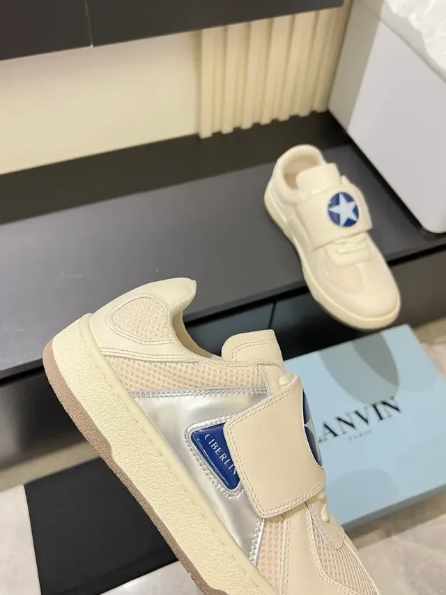 Off-White Cream Strap-Closure Lifestyle Sneakers 3