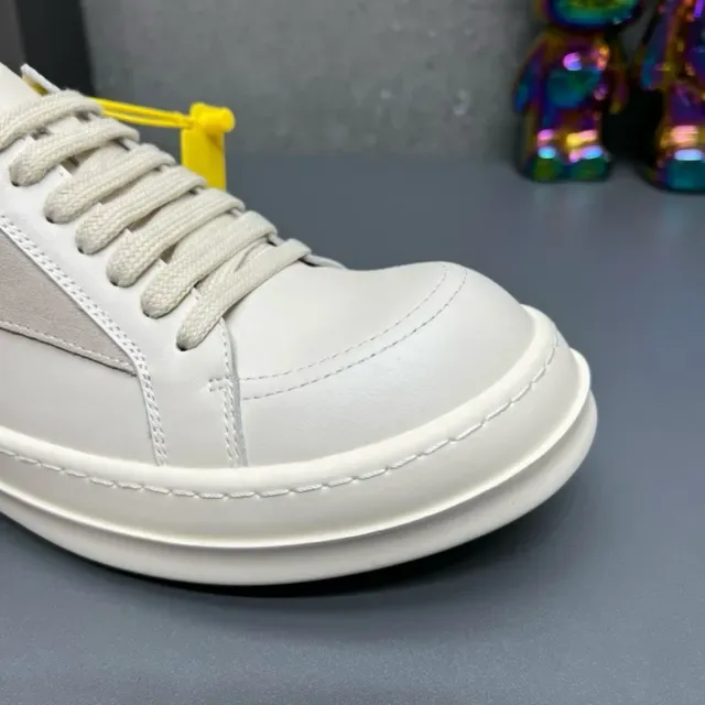 Off-White Leather-Suede Panelled Low-Top Lifestyle Sneakers 6