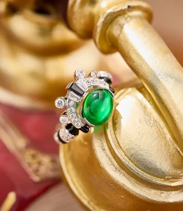 Oval Green Cabochon Diamond and Black Accent Ring 3