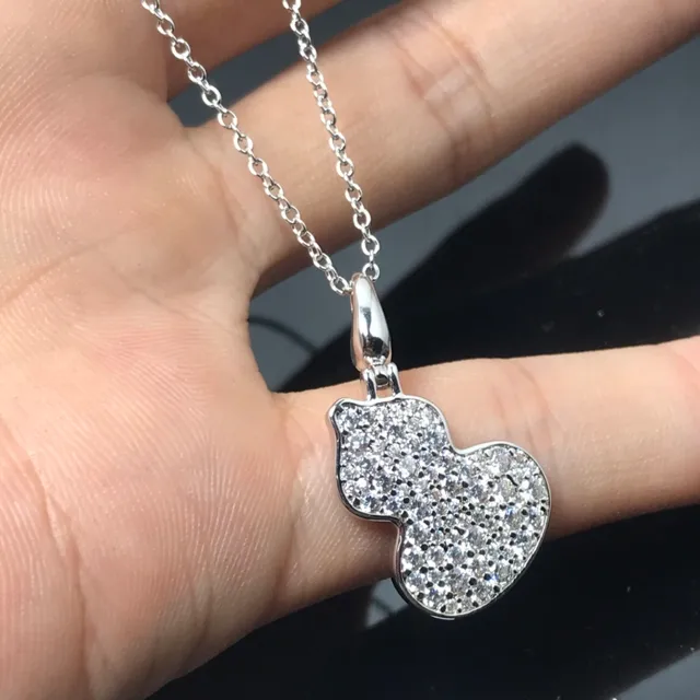 Pavé-Set Double-Heart Pendant Necklace 3