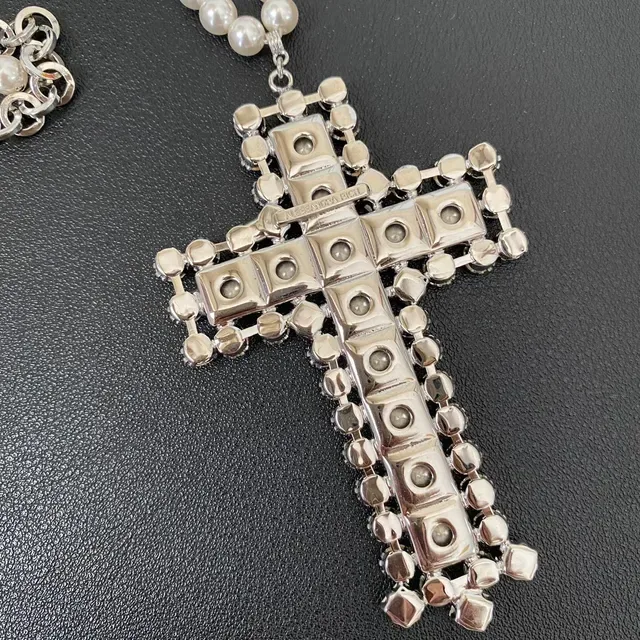 Pearl Strand Crystal Cross Pendant Necklace 4