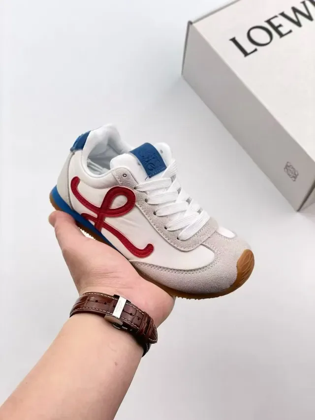 Pink White Retro Runner Silhouette Suede And Synthetic Paneling Sneakers 7