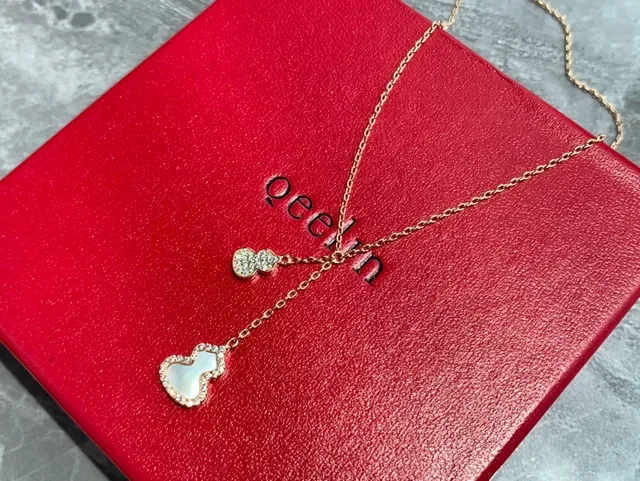 Qeelin Wulu Double Gourd Pendant Necklace 4