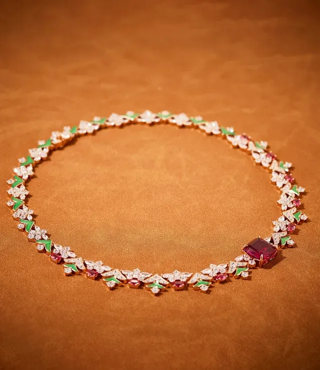 Red Green Floral Motif Enamel Accents Necklace 5