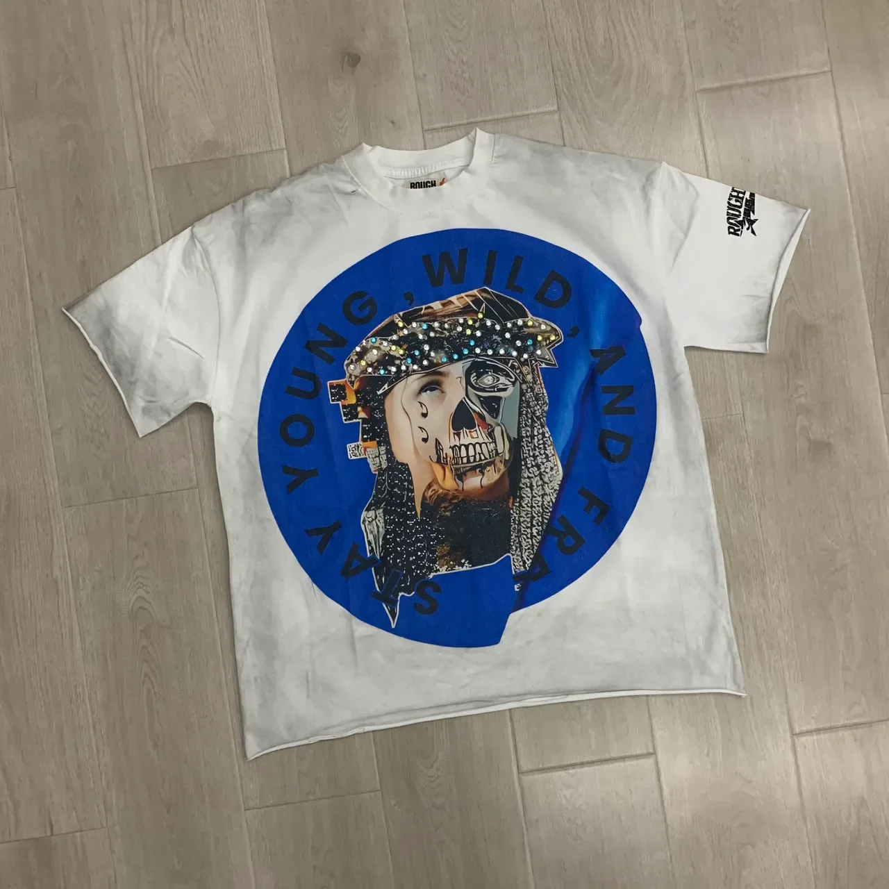 ROUGH Stay Young, Wild, and Free Graphic Oversized T-Shirt 17