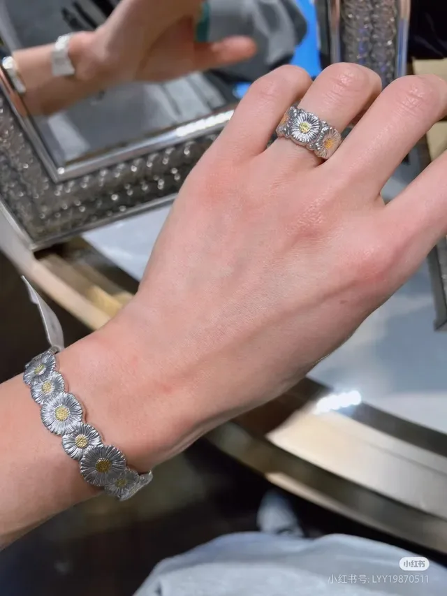 Silver and Gold Daisy Motif Open Cuff Bracelet 4