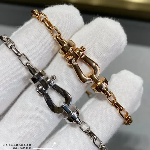 Silver and Gold Shackle-Clasp Chain Bracelets 9