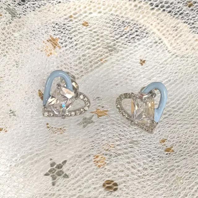 Silver Blue Heart-Shaped Pendant Double-Layer Motif Necklace 7