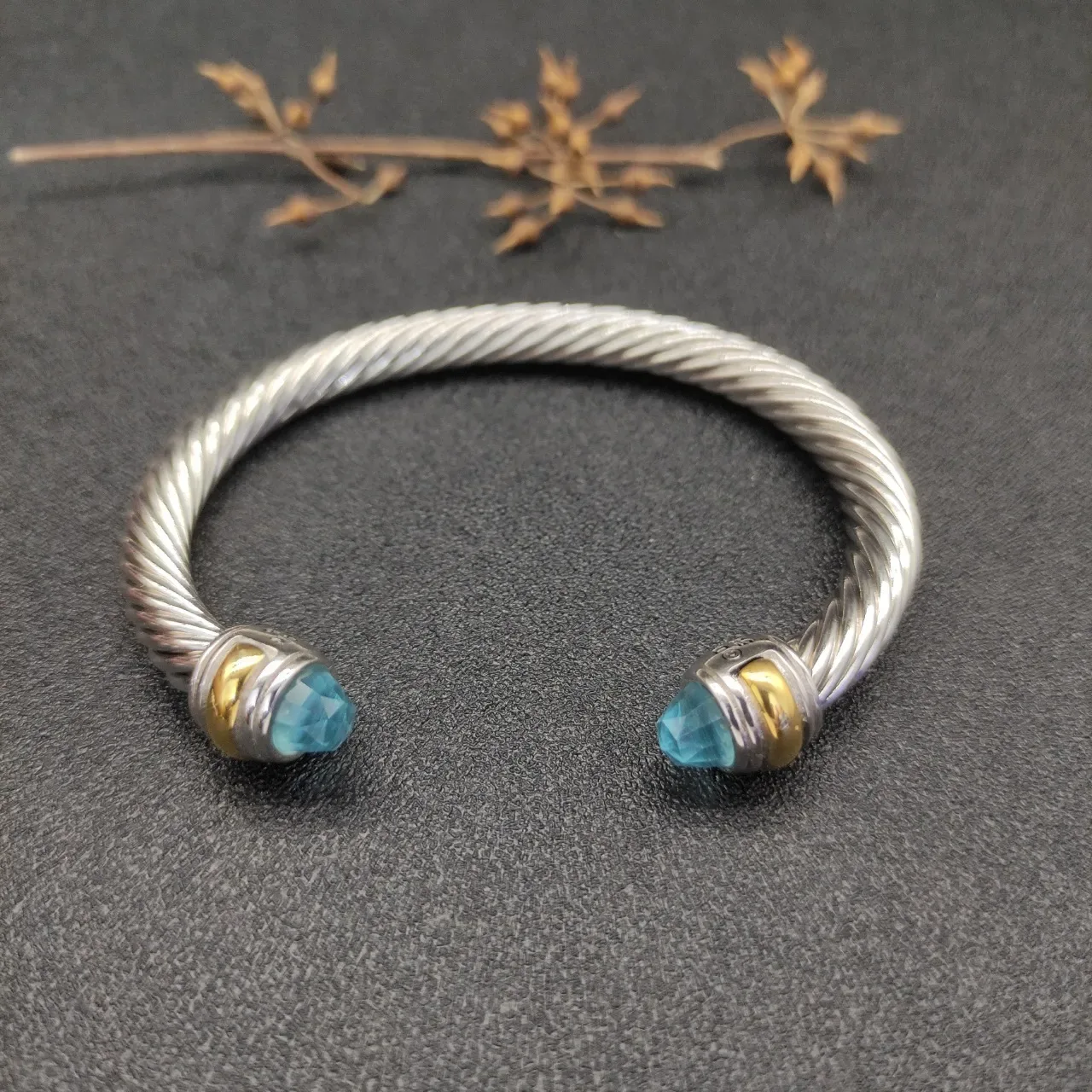 Silver Blue Twisted Cable Faceted Stone Ends Bracelet 9