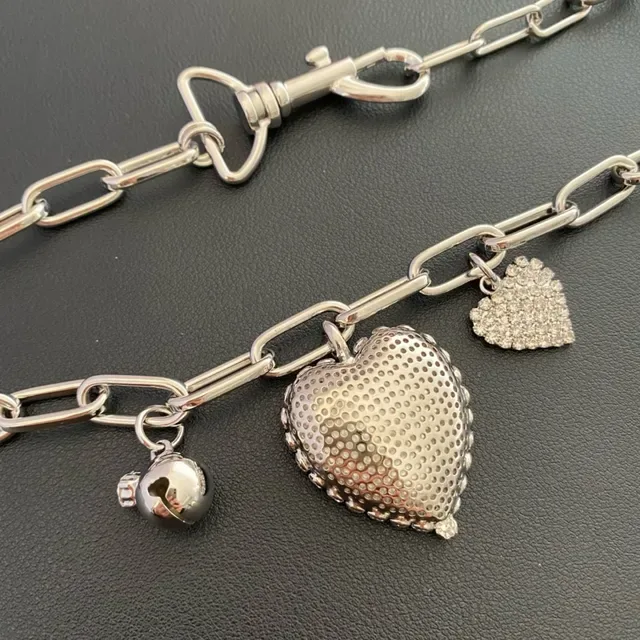 Silver Chunky Link Chain Heart-Shaped Charms Necklace 5