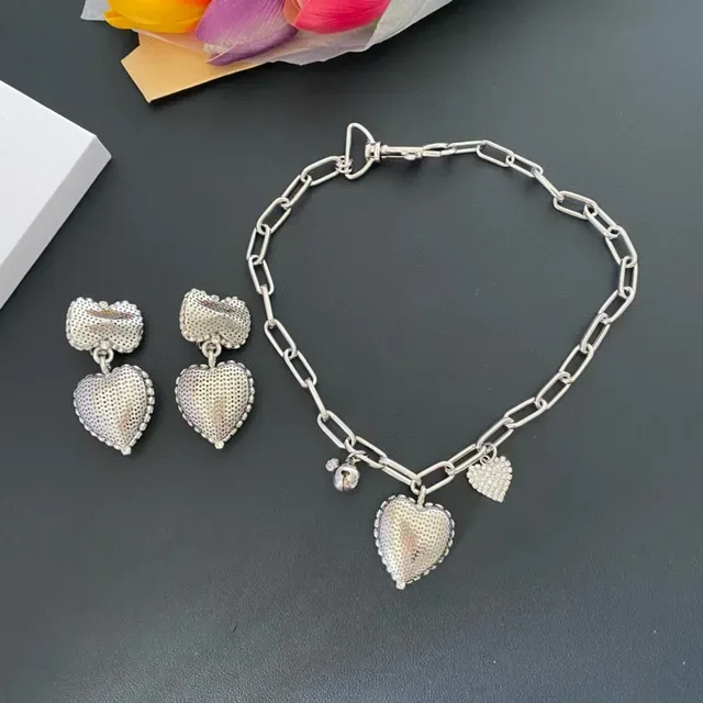 Silver Chunky Link Chain Heart-Shaped Charms Necklace 7