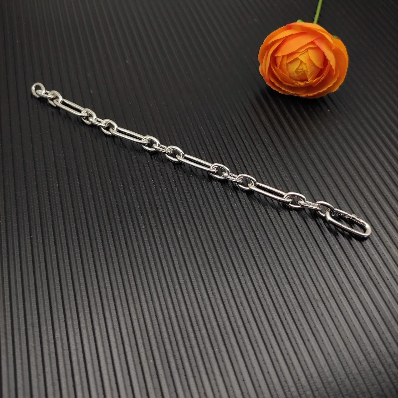 Silver Chunky Link Twisted Rope Detail Bracelet 7