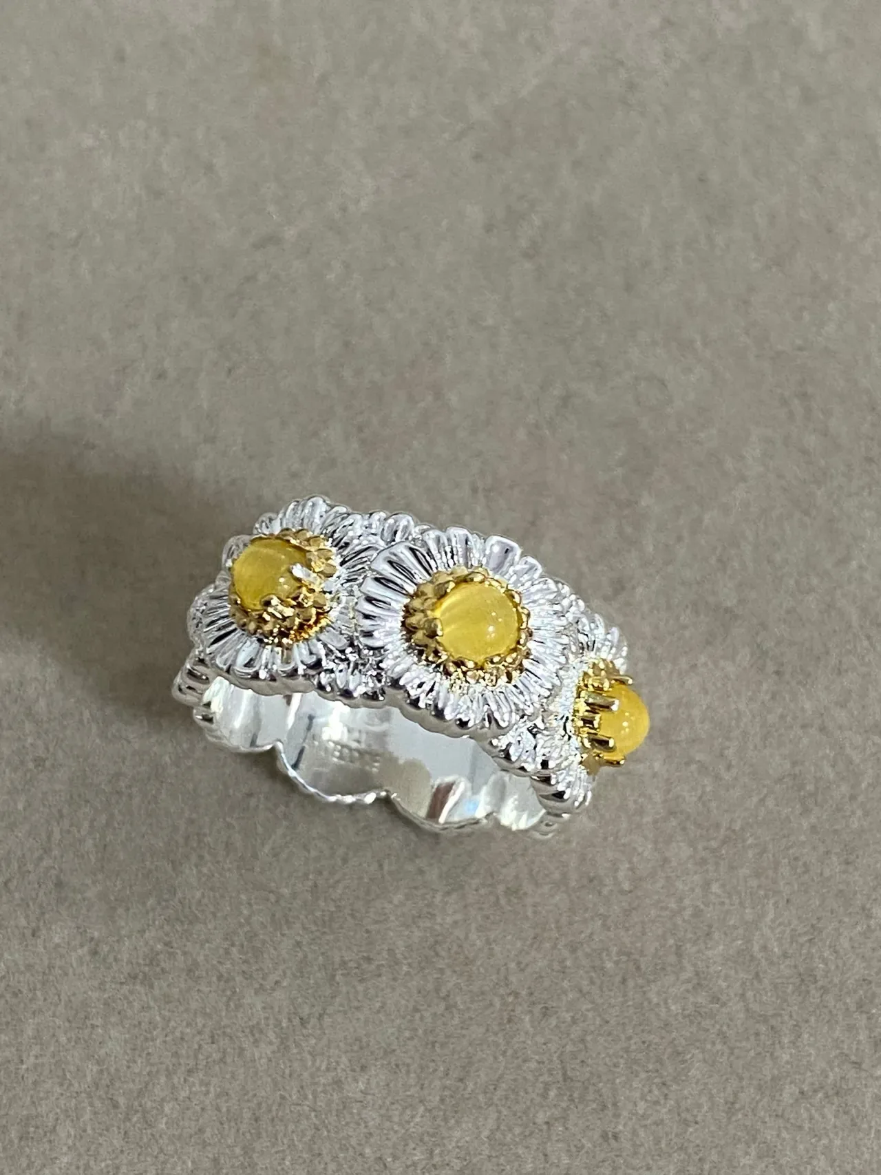 Silver Gold Floral Motif Cabochon-Set Ring 5